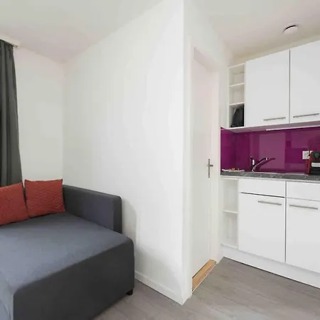 Apartment Cozy Urban In The Be-11